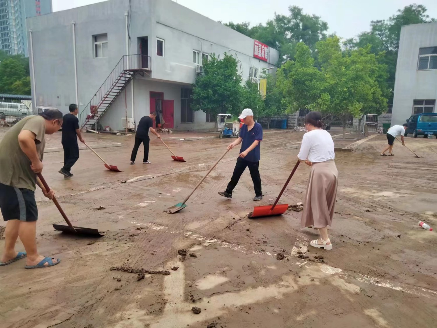 物探院志愿活动.jpg